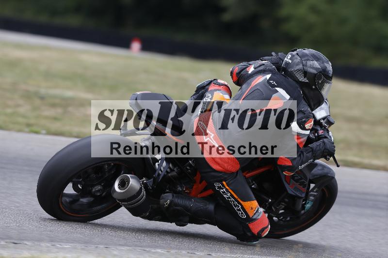 /32 07.07.2025 Plüss Moto Sport ADR/Freies Fahren/38